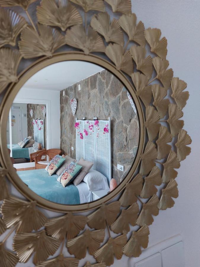 Pension Isla - Couples Only Casas de Cuadra Exterior photo